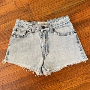 LEVI Signature - 25 - Vintage - 90’s - 00’s - Y2K - light wash - denim short